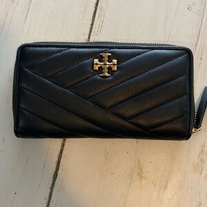 Tory Burch Black Quilted Wallet
